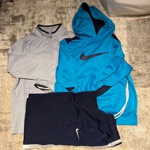 Boys Nike size Medium Lot